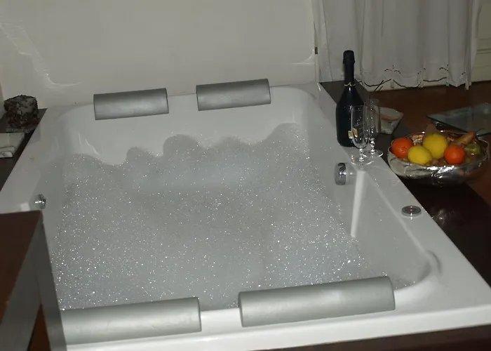 Art Deco - Locazione Turistica 4* Verona