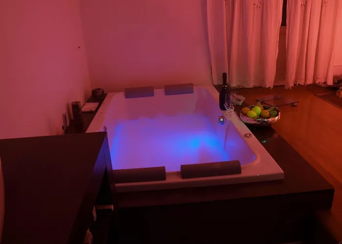 Art Deco - Locazione Turistica 4* Verona