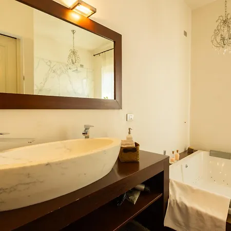 Art Deco - Locazione Turistica 4* فيرونا